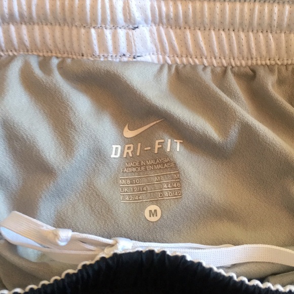 Nike Dri-Fit Shorts - Picture 2 of 3